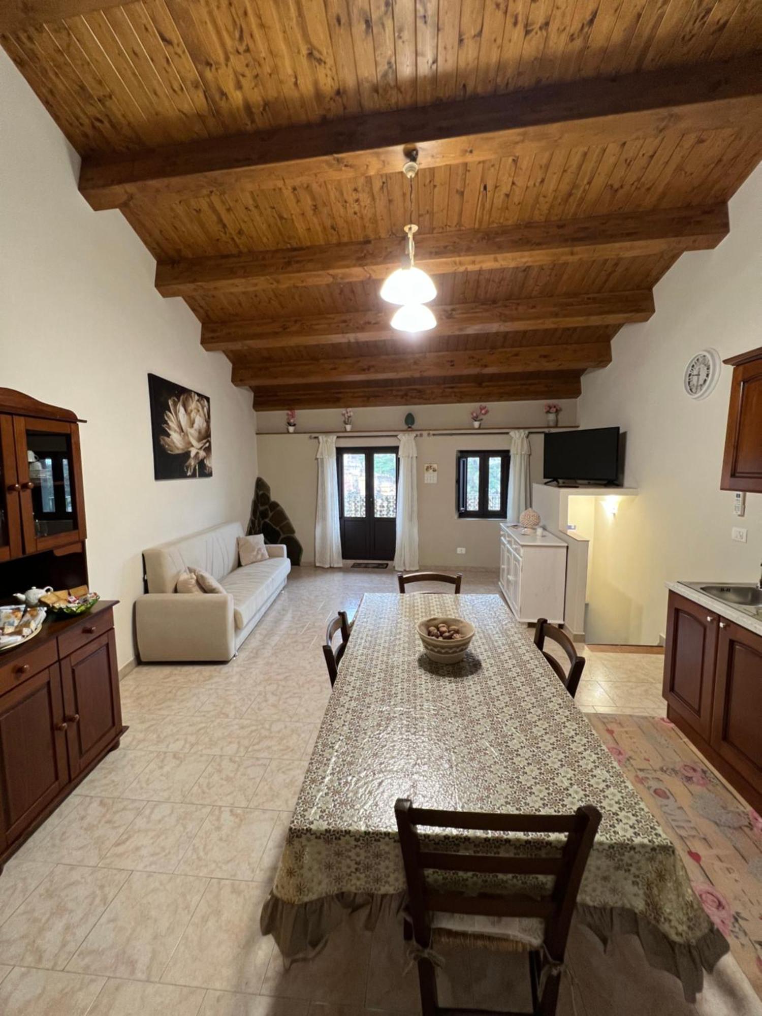 Casa Belvedere Motta Camastra Gole Alcantara Екстериор снимка
